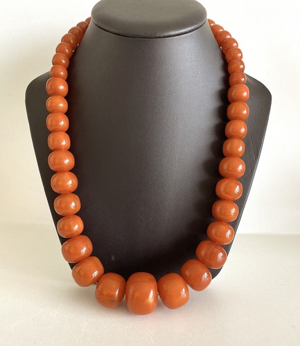 Bakelite necklace barrel - bakelite,