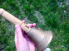 ANCIENNE CLOCHE bronze superb son eglise messe religion XIXème SACRISTAIN 