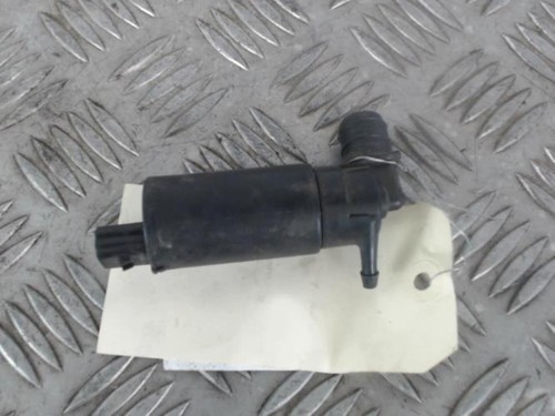 Pompe lave glace avant toyota - pompe,