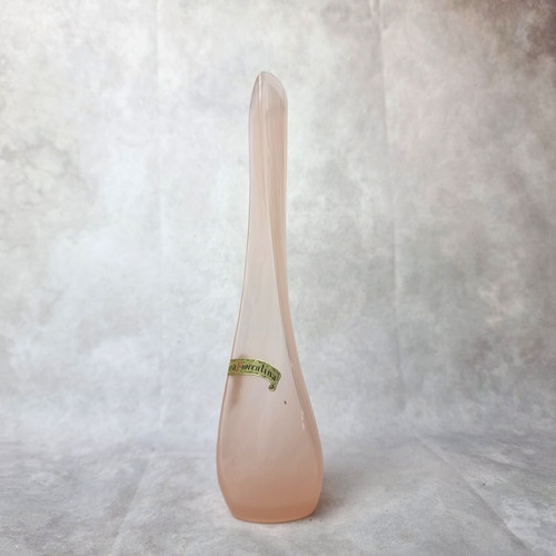Vase verre opalin rose - en,