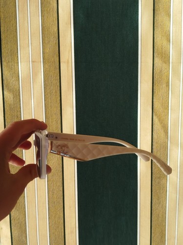 Lunettes soleil chanel - de,