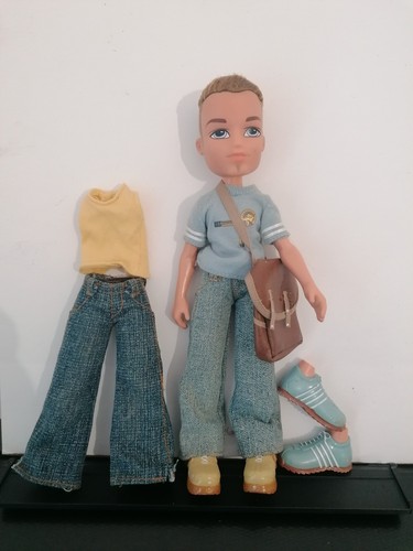 Poupée bratz cameron - cameron, out