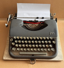 Machine à écrire Japy Métal