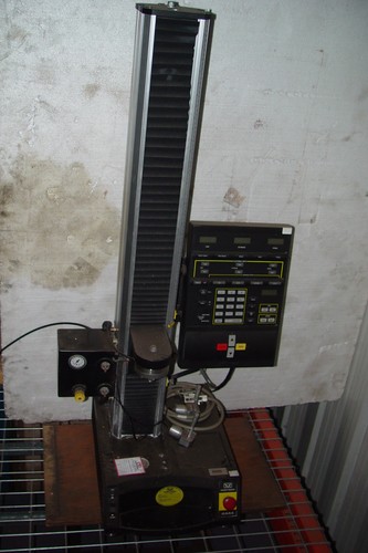 Instron 4444 tensile tester