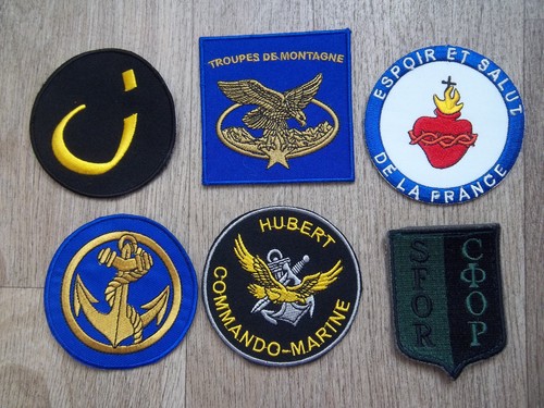 Lot écussons militaires - 6,