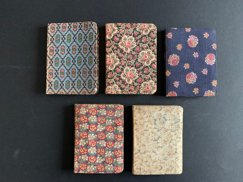 Bibliotheque miniature - ,