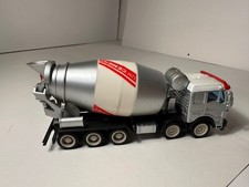 Camion toupie béton plastique
