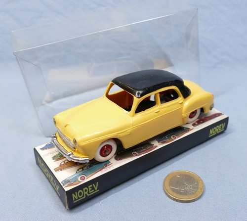 Norev réf renault - 1/43,