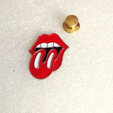 Pin's Lapel pin Pins Musique Chanteur The ROLLING STONES Embleme langue bouche