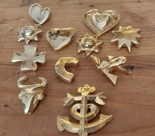 Lot De 11 Broches  C. Lacroix