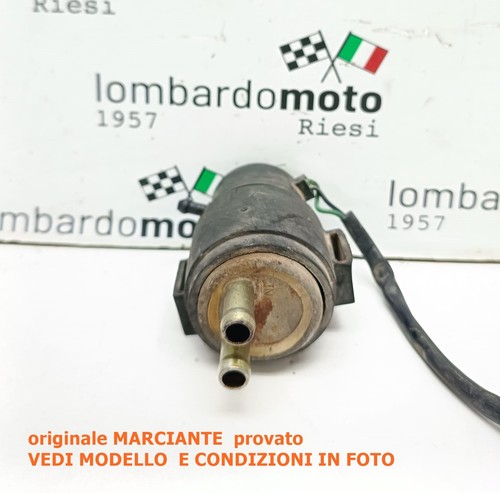 Pompe essence carburant - À,
