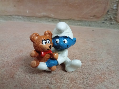 Rare figurine bebe schtroumpf - figurine,