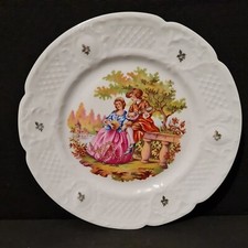 Assiette en porcelaine de