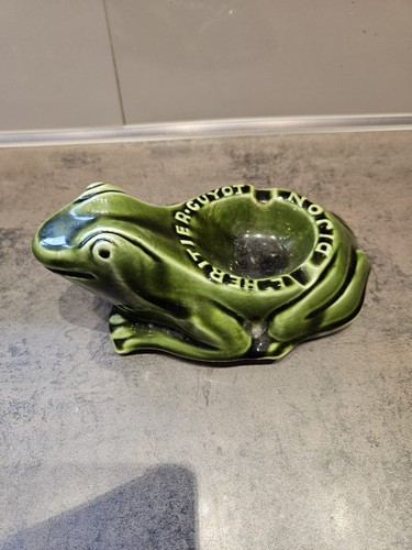 Cendrier grenouille