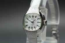 Montre femme manuelle JAPON