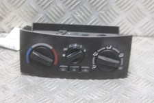 Commande chauffage climatisation - Mitsubishi Space Star de 2002 à 2006