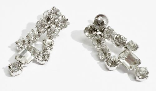 Boucles oreilles vis - d'oreilles,