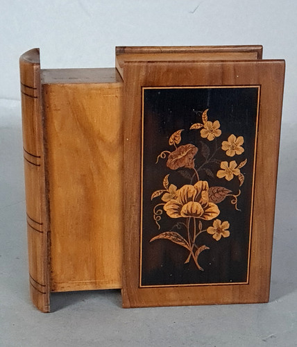 Ancienne boite jeu - à,