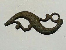 OBJET DIVERS ANTIQUE ( 1 OBJET )   FIBULE  DE DAUPHIN    /   11,2  GR