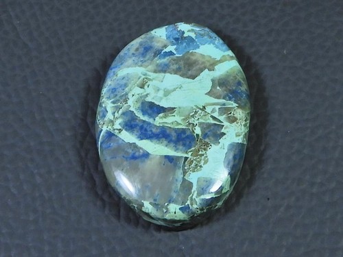 Cabochon ovale shattuckite - cabochon,