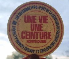 Autocollant Sécurité Routière UNE CEINTURE UNE VIE!