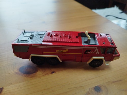 Vehicule camion pompier - ,