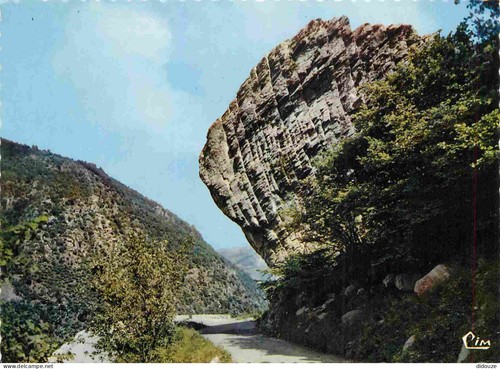 Carte postale vallée - -,