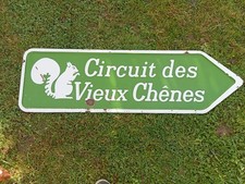 ANCIEN PANNEAU DIRECTIONNEL