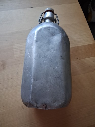 Ancienne gourde aluminium - ancienne,