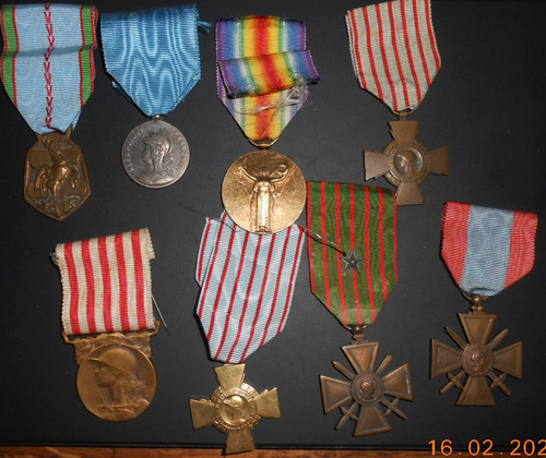 Medailles militaires wwi - 8,