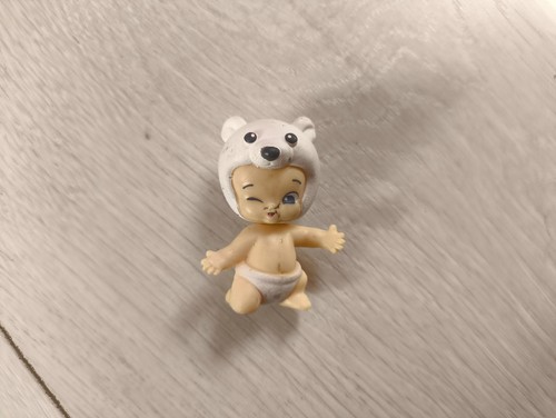 Twozies baby figure - toy,