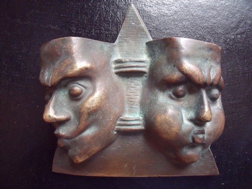 Mascotte spiros bronze - spiros, bazin