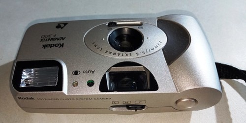 Appareil photo vintage - photo, compact
