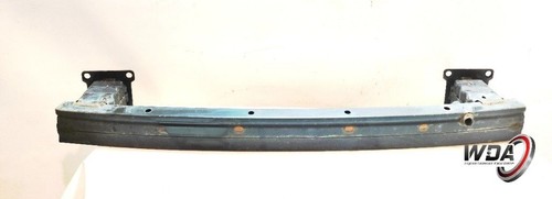 Traverse absorbeur bouclier
