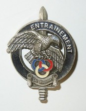 INSIGNE CENTRE ENTRAINEMENT COMMANDO LES ROUSSES - Delsart - Défaut fabrication