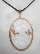 Pendentif Avec Grand Camée En