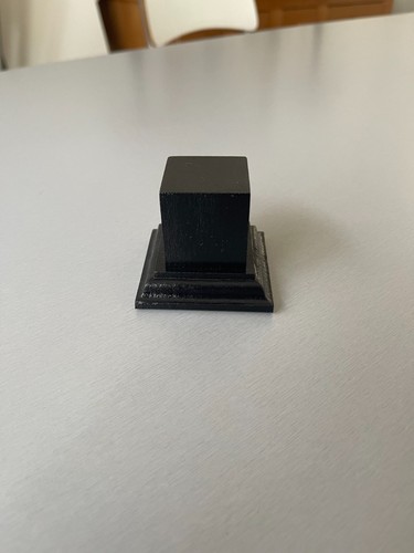 Socle bois noir brillant - socle,