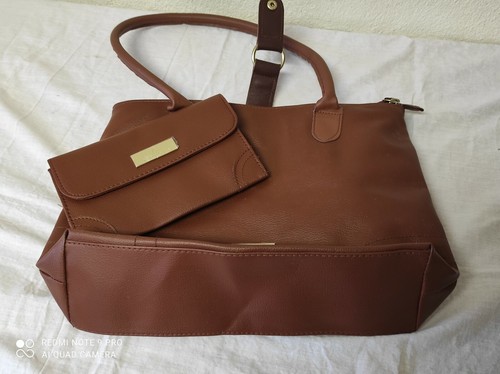 Sac main 21 - main,