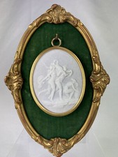 SUPERBE MEDAILLON BISCUIT DE