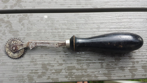 Ancien outil cordonnier - ancien,