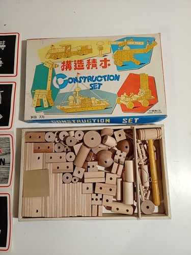Construction set années - ,