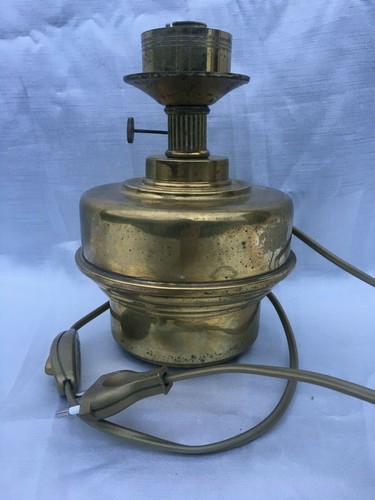 Ancienne lampe pétrole - ancienne, À
