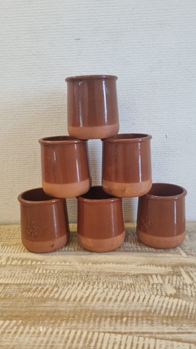 Poteries - poteries, )