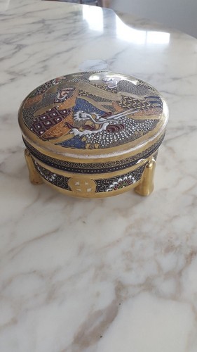 Grande bonbonnière porcelaine