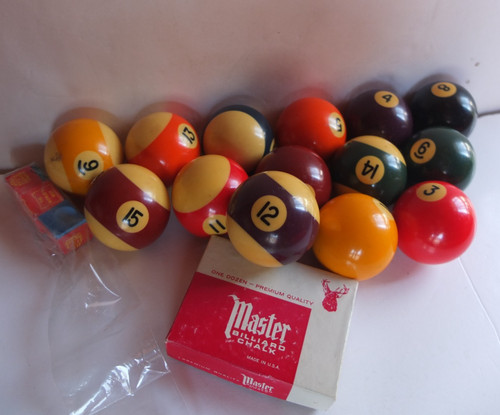 Anciennes boules billards - anciennes,
