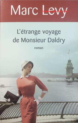étrange voyage monsieur - voyage, de