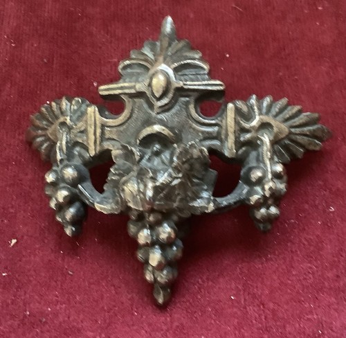 Ornement bronze pour meuble - en,