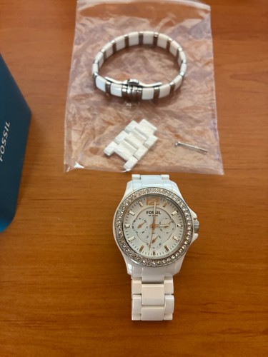 Montre fossil femme - femme, blanche