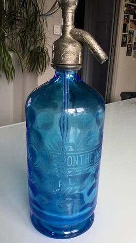 Ancien siphon montrant - siphon,
