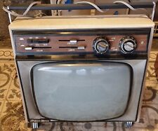 VINTAGE - TV PORTABLE 32cm PORTAVISEUR marque PIZON BROS